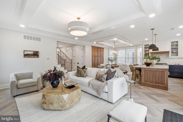 110 AVONDALE AVE., Haddonfield, NJ 08033