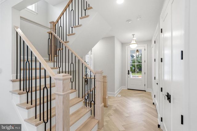 110 AVONDALE AVE., Haddonfield, NJ 08033