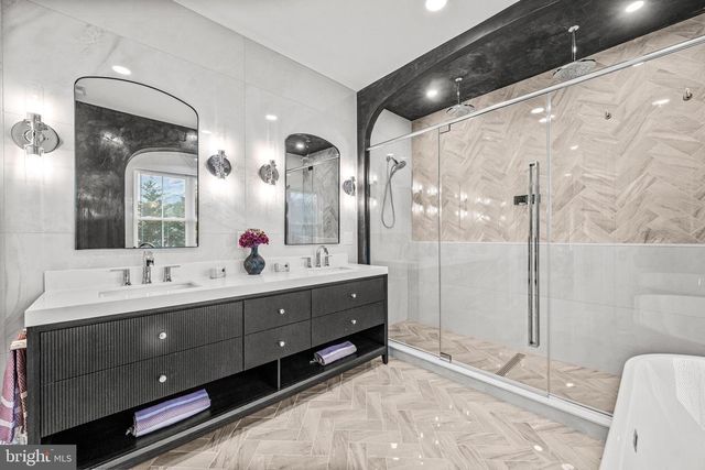 110 AVONDALE AVE., Haddonfield, NJ 08033