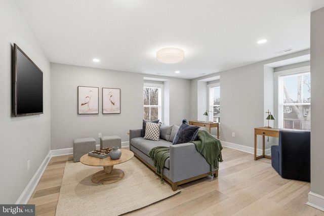 110 AVONDALE AVE., Haddonfield, NJ 08033