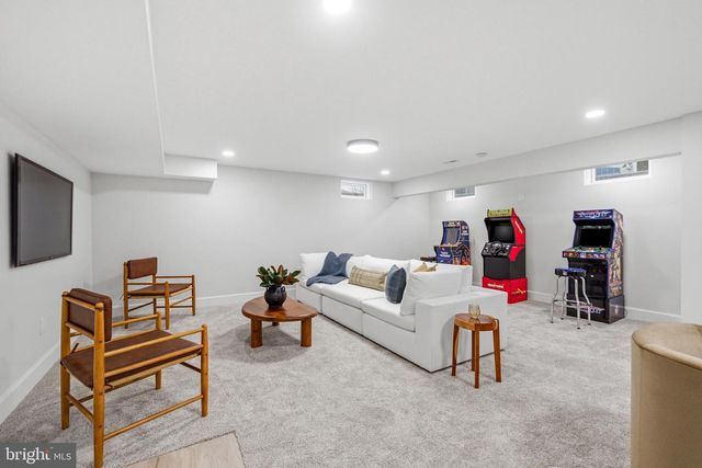 110 AVONDALE AVE., Haddonfield, NJ 08033