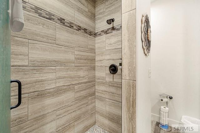 315 Riverfront Drive, Salmon, ID 83467