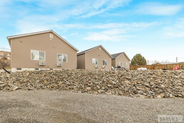 315 Riverfront Drive, Salmon, ID 83467