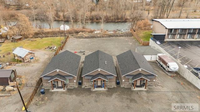315 Riverfront Drive, Salmon, ID 83467