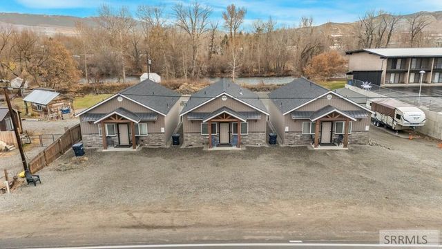 315 Riverfront Drive, Salmon, ID 83467