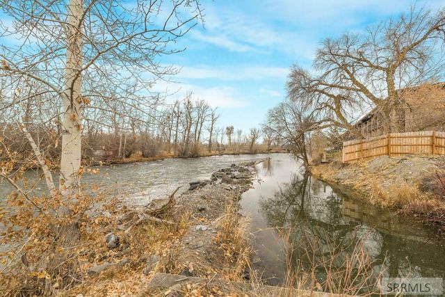 315 Riverfront Drive, Salmon, ID 83467