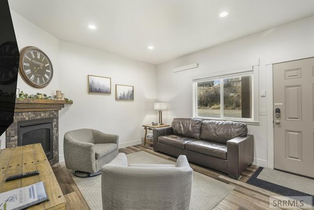 315 Riverfront Drive, Salmon, ID 83467