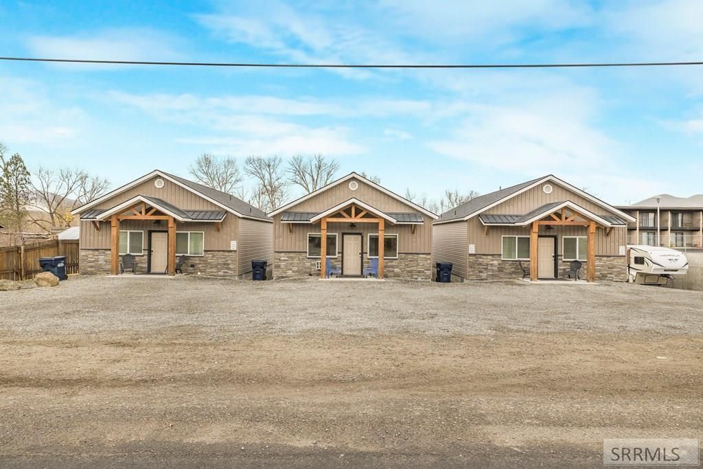 315 Riverfront Drive, Salmon, ID 83467