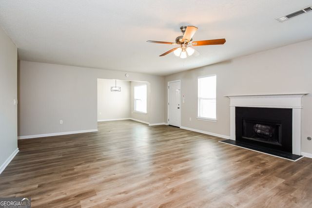 3004 Summer Breeze Drive, Villa Rica, GA 30180