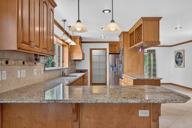 1981 Porch Rock Road, Pikeville, TN 37367