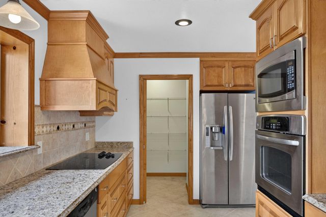 1981 Porch Rock Road, Pikeville, TN 37367