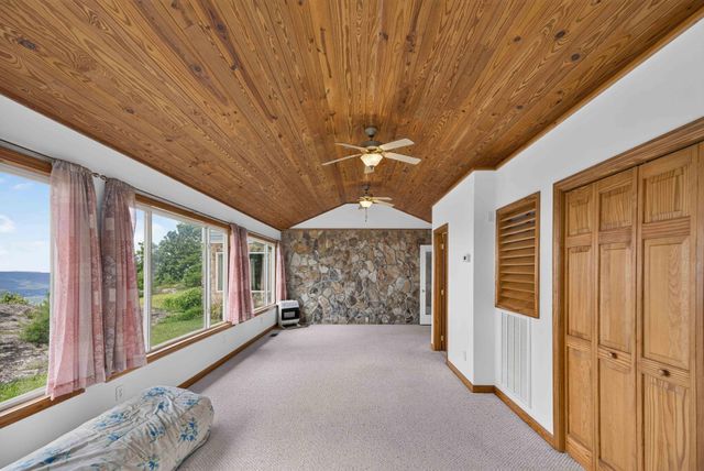 1981 Porch Rock Road, Pikeville, TN 37367