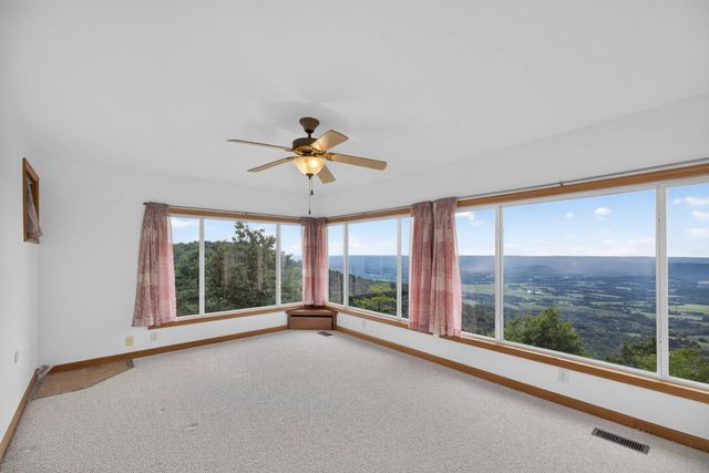 1981 Porch Rock Road, Pikeville, TN 37367
