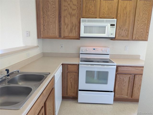 14400 Albrook Drive 73, Denver, CO 80239