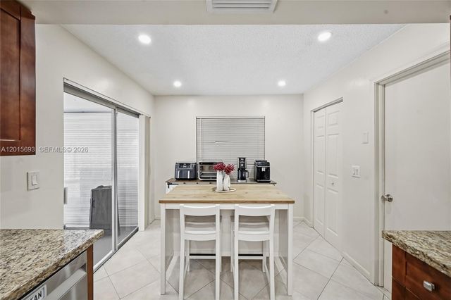 8972 SW 8th St, Boca Raton, FL 33433