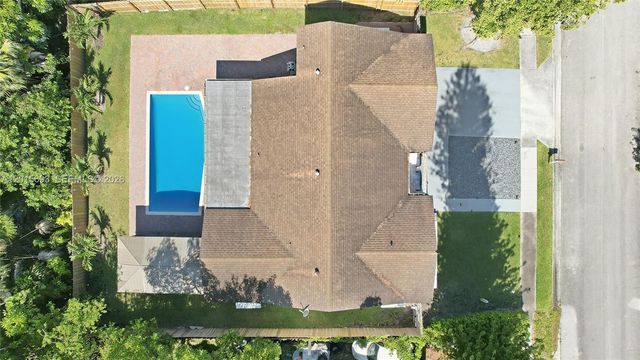 8972 SW 8th St, Boca Raton, FL 33433