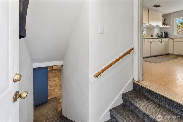 9334 E B Street, Tacoma, WA 98445