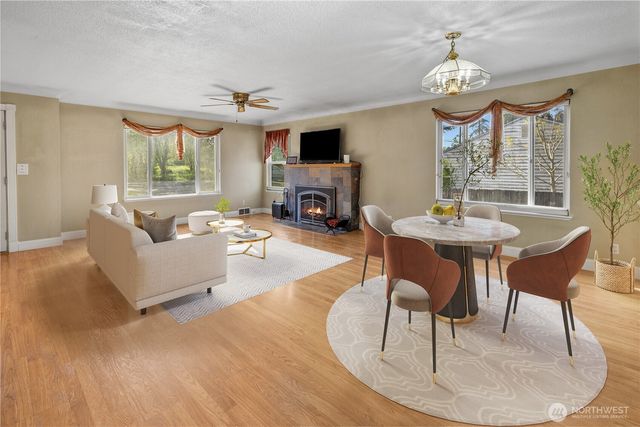 9334 E B Street, Tacoma, WA 98445