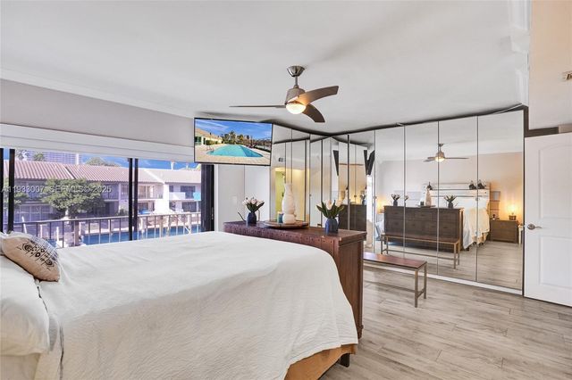 16478 NE 27th Pl 34, Eastern Shores, FL 33160