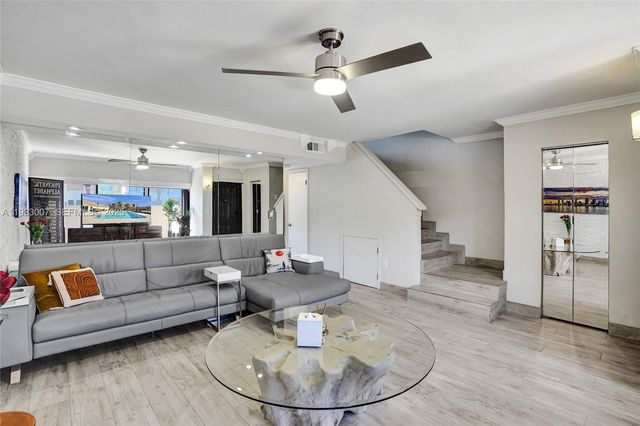 16478 NE 27th Pl 34, Eastern Shores, FL 33160