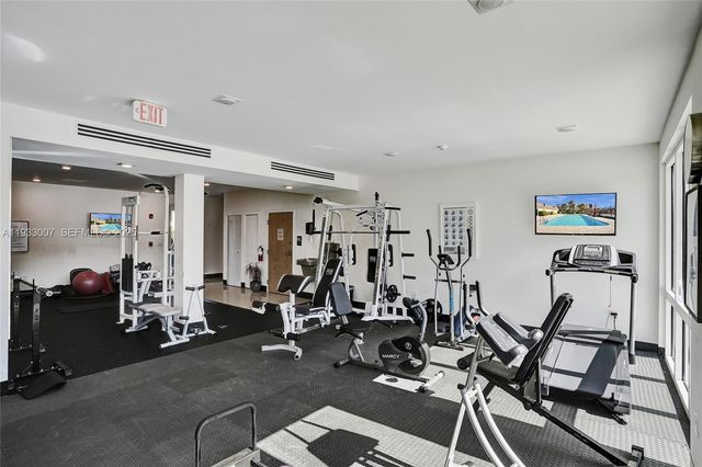 16478 NE 27th Pl 34, Eastern Shores, FL 33160