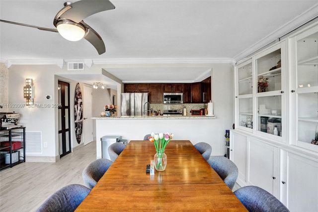 16478 NE 27th Pl 34, Eastern Shores, FL 33160