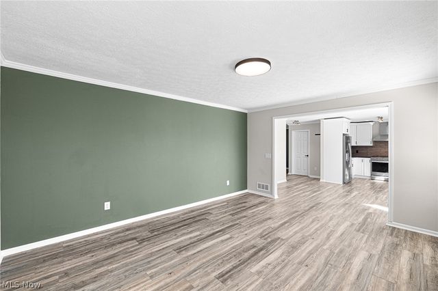 1267 Bell Court, Elyria, OH 44035