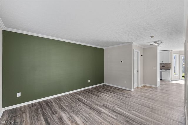 1267 Bell Court, Elyria, OH 44035