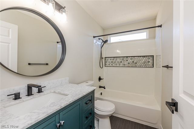 1267 Bell Court, Elyria, OH 44035