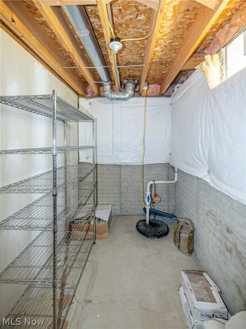 1267 Bell Court, Elyria, OH 44035