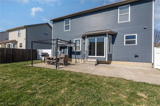 1267 Bell Court, Elyria, OH 44035