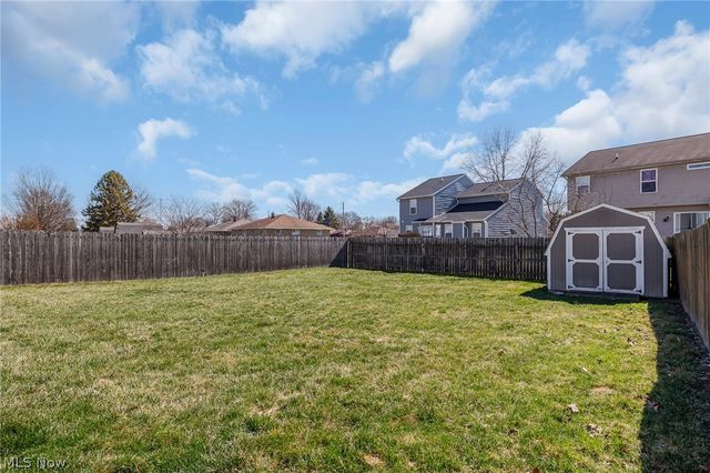 1267 Bell Court, Elyria, OH 44035