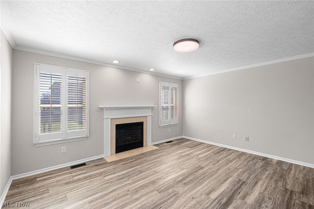 1267 Bell Court, Elyria, OH 44035