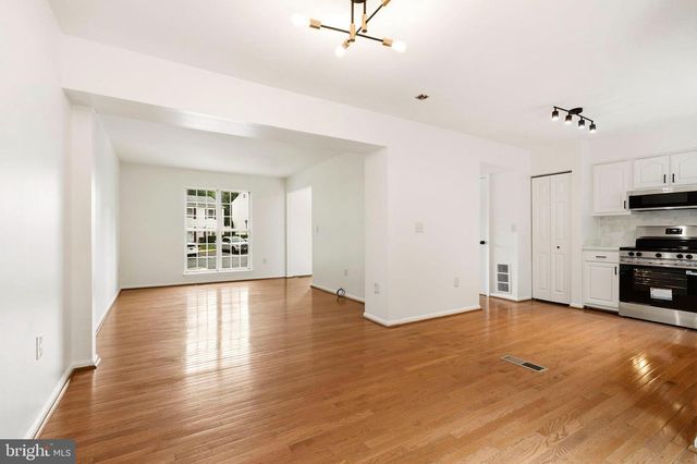 19249 ESMOND TER, Germantown, MD 20874