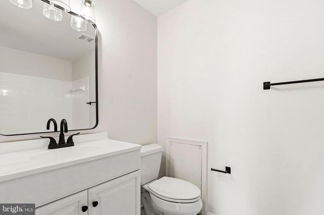 19249 ESMOND TER, Germantown, MD 20874