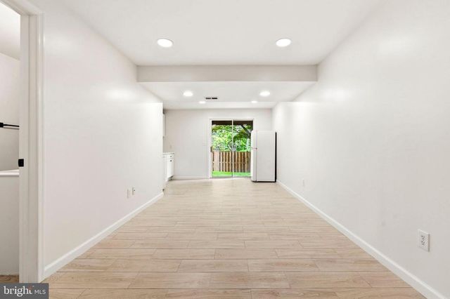 19249 ESMOND TER, Germantown, MD 20874