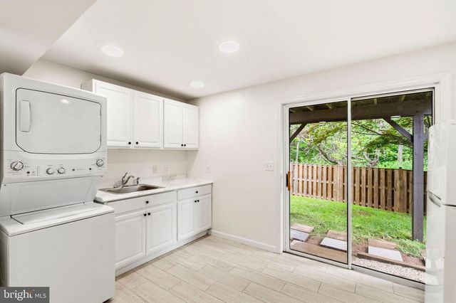 19249 ESMOND TER, Germantown, MD 20874