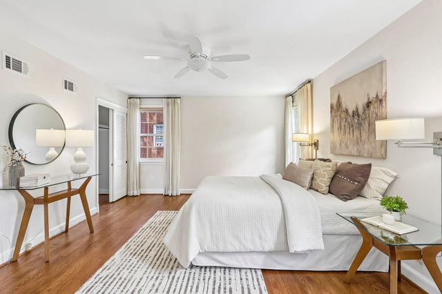 5601 KIRKWOOD DR, Bethesda, MD 20816