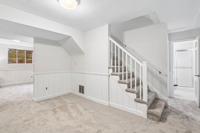 5601 KIRKWOOD DR, Bethesda, MD 20816