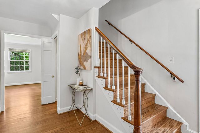 5601 KIRKWOOD DR, Bethesda, MD 20816