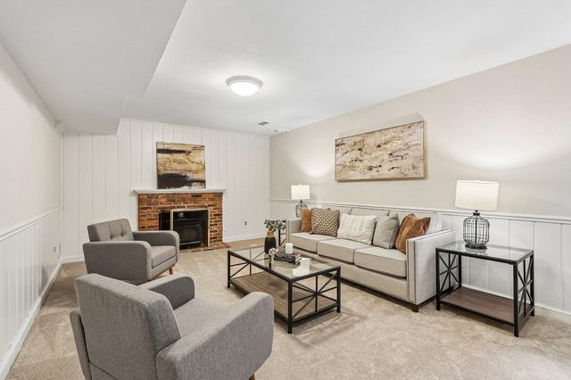 5601 KIRKWOOD DR, Bethesda, MD 20816