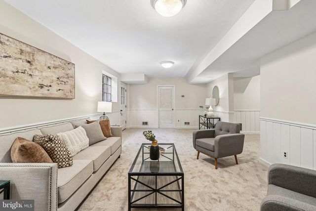 5601 KIRKWOOD DR, Bethesda, MD 20816