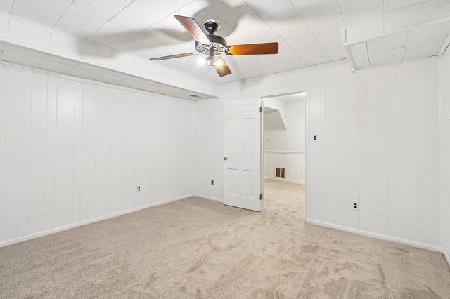 5601 KIRKWOOD DR, Bethesda, MD 20816