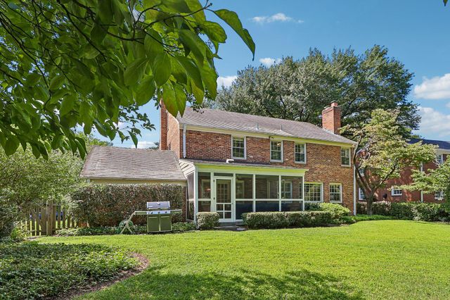 5601 KIRKWOOD DR, Bethesda, MD 20816