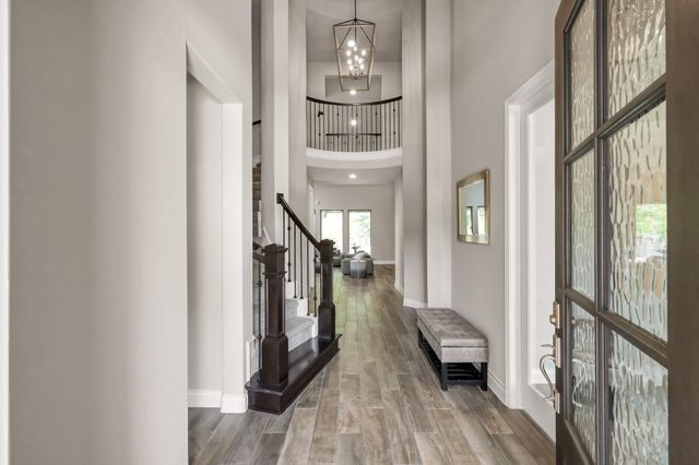 275 Bronze View Drive, Montgomery, TX 77316