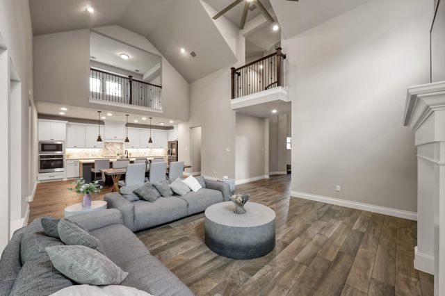 275 Bronze View Drive, Montgomery, TX 77316