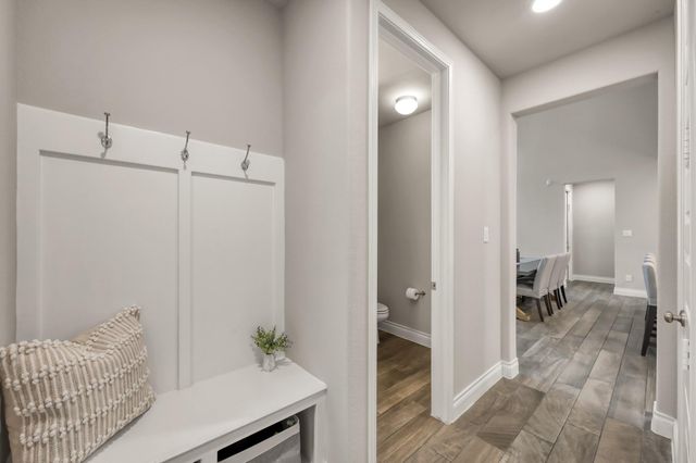 275 Bronze View Drive, Montgomery, TX 77316