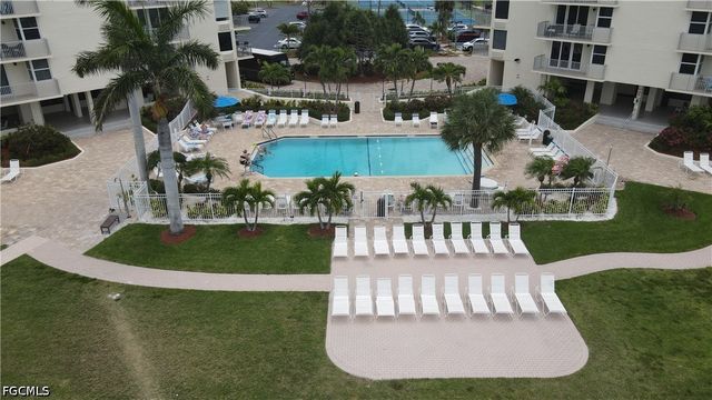 7330 Estero BLVD 401, Fort Myers Beach, FL 33931