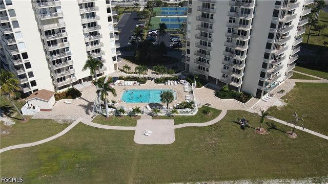 7330 Estero BLVD 401, Fort Myers Beach, FL 33931