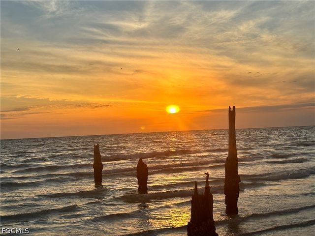 7330 Estero BLVD 401, Fort Myers Beach, FL 33931